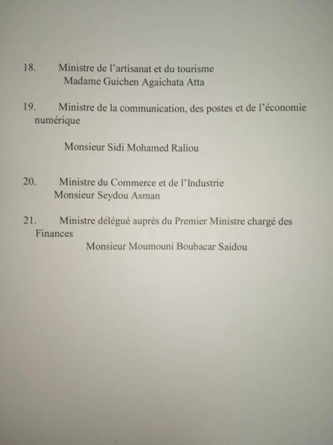 Niger/ La junte forme un gouvernement civilo-militaire.