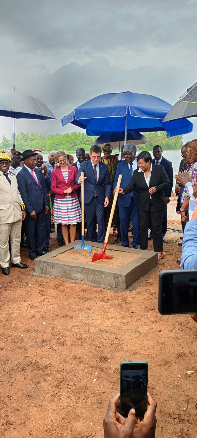 Le premier ministre Robert Beugré Mambé à rassuré les populations de Grand Lahou