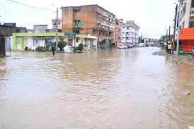 Fortes pluies à Abidjan et ses environs/ Déjà 5 morts et des centaines de victimes