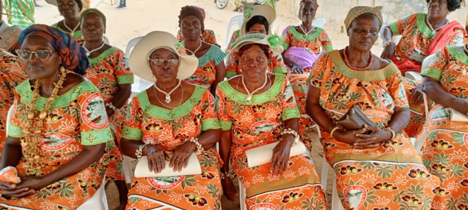 Dabou/ Des patriarches de Cosrou annoncent la destitution traditionnelle du général chef du village.