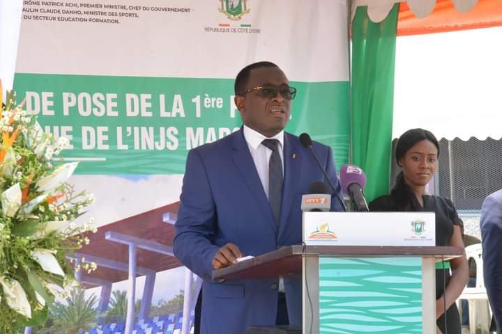 Le ministre Danho Paulin lors de la cérémonie de lancement des travaux de la piscine olympique de Marcory-Injs