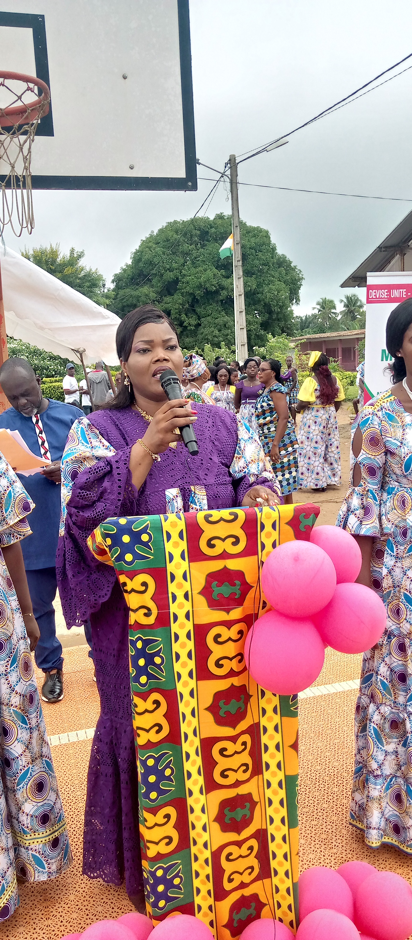 Mme Aïssata Sanogo, présidente du Mief, a lancé un cri de cœur à la ministre Nassénéba Touré