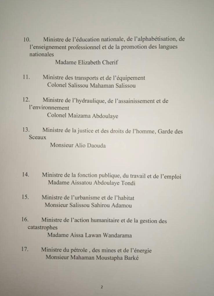 Niger/ La junte forme un gouvernement civilo-militaire.