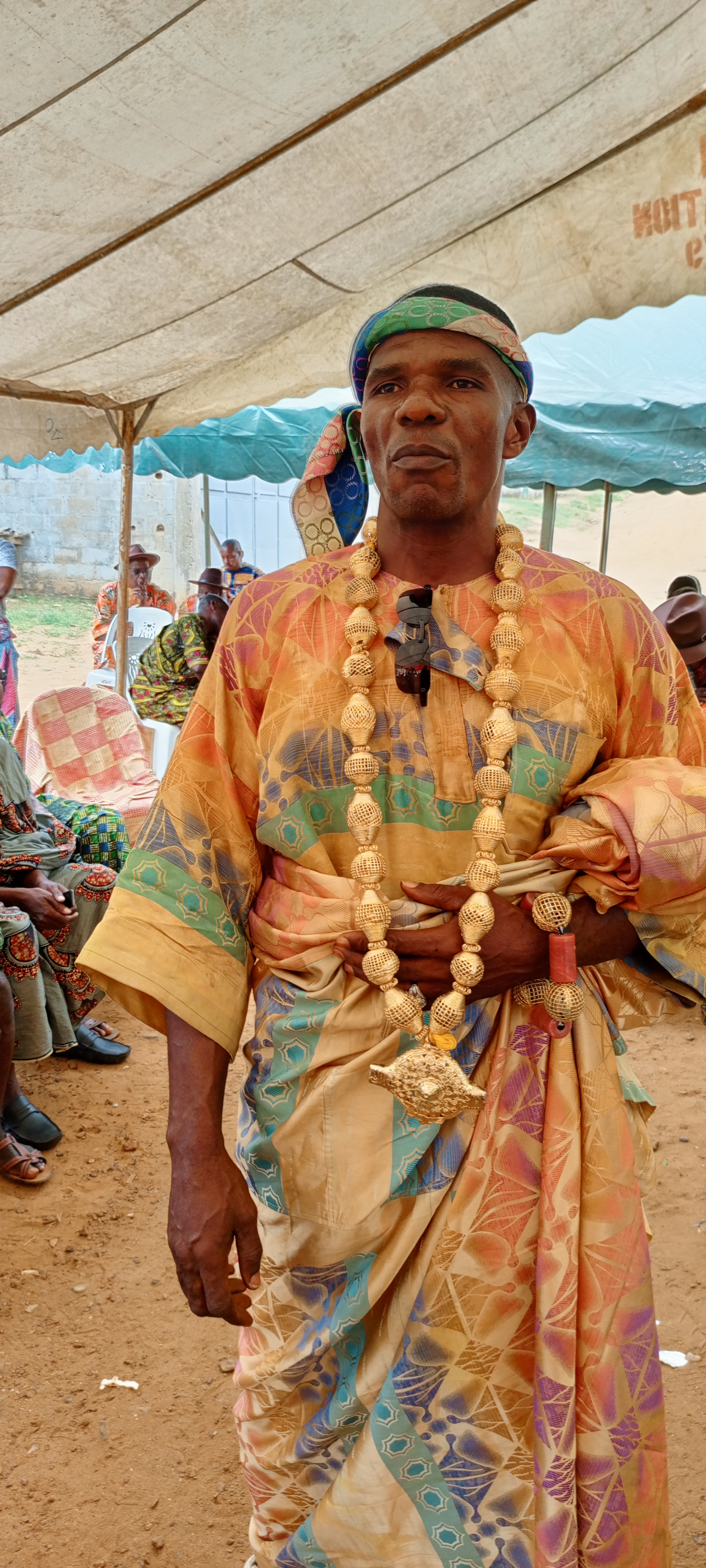 Dabou/ Des patriarches de Cosrou annoncent la destitution traditionnelle du général chef du village.