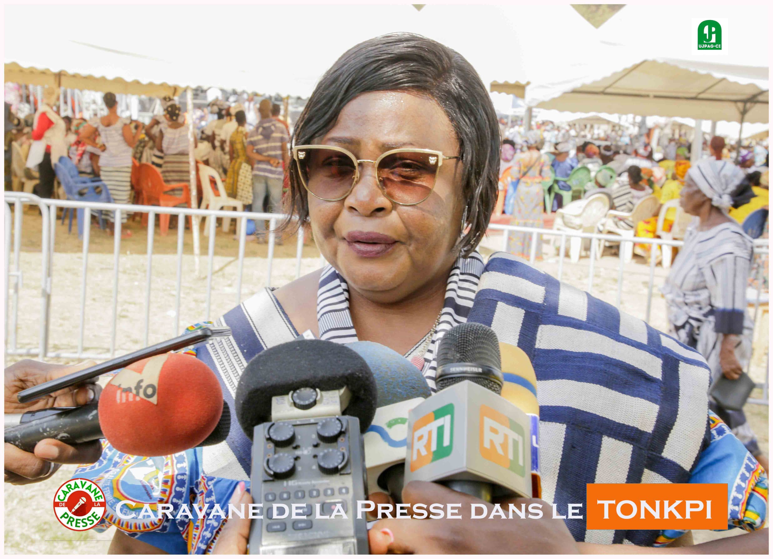 Festival Nihidaley  de Man/ Mme Véhi Honorine distinguée pour ses actions sociales envers les femmes